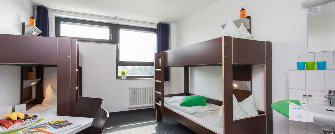 Mehrbettzimmer in der Jugendherberge Köln-Riehl